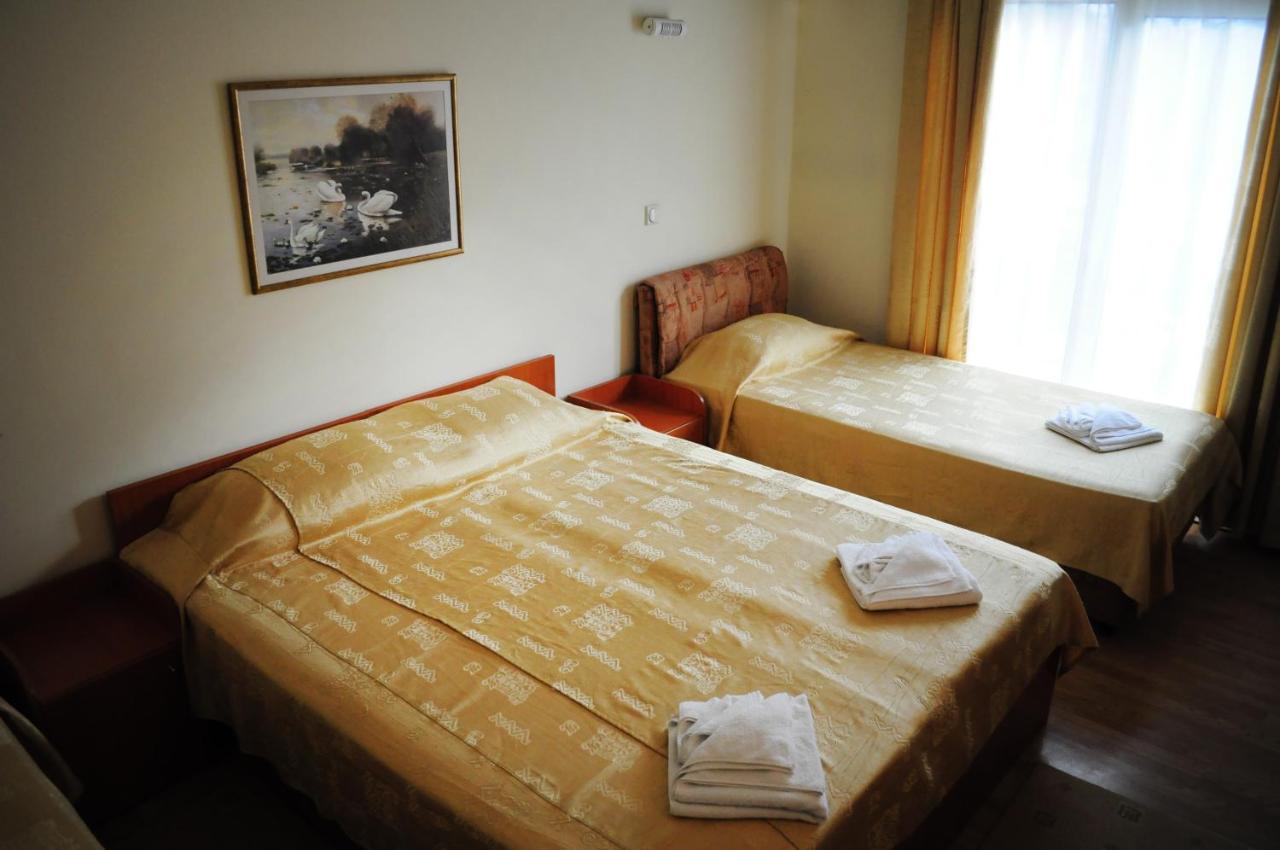 Vip Hotel Skopje - New Management Extérieur photo