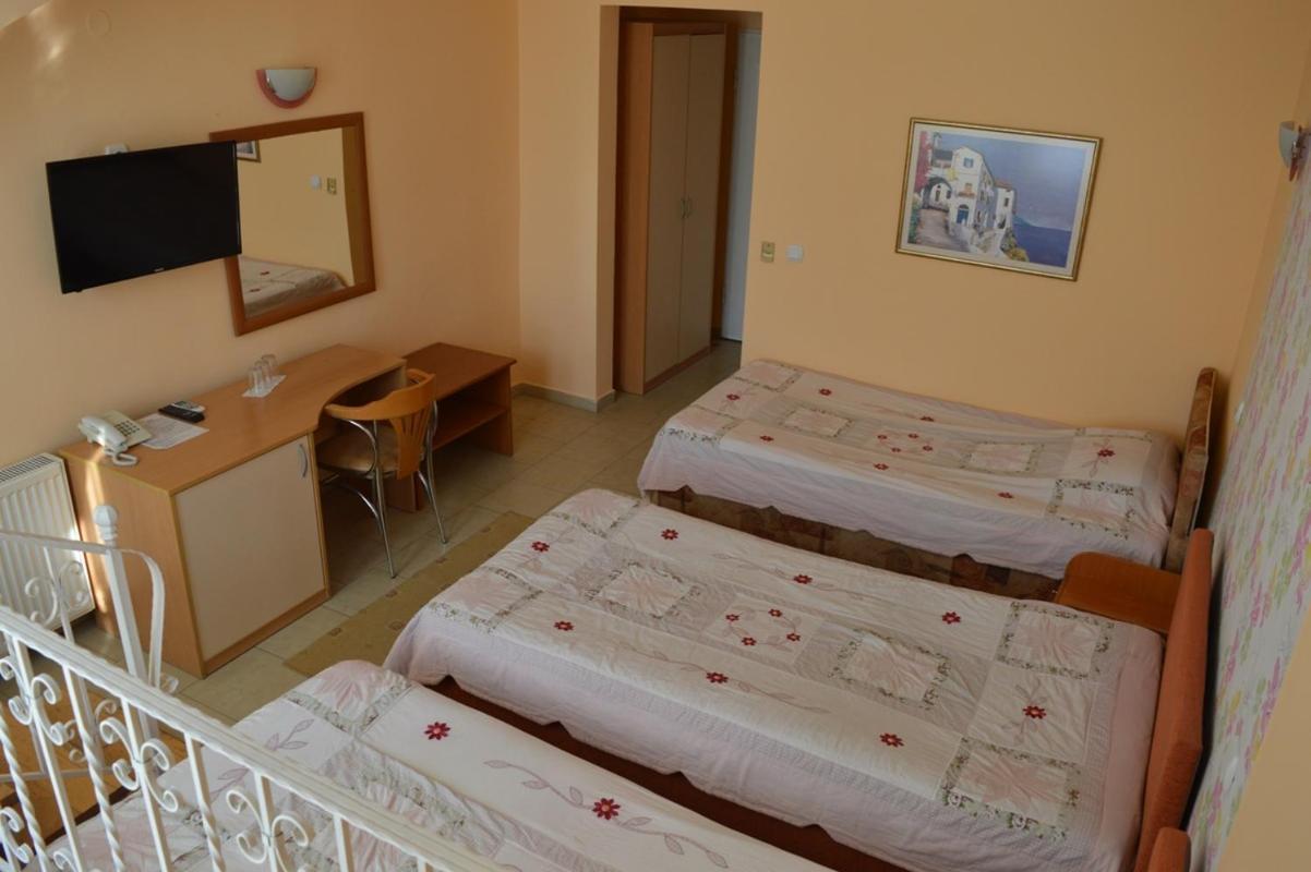 Vip Hotel Skopje - New Management Extérieur photo