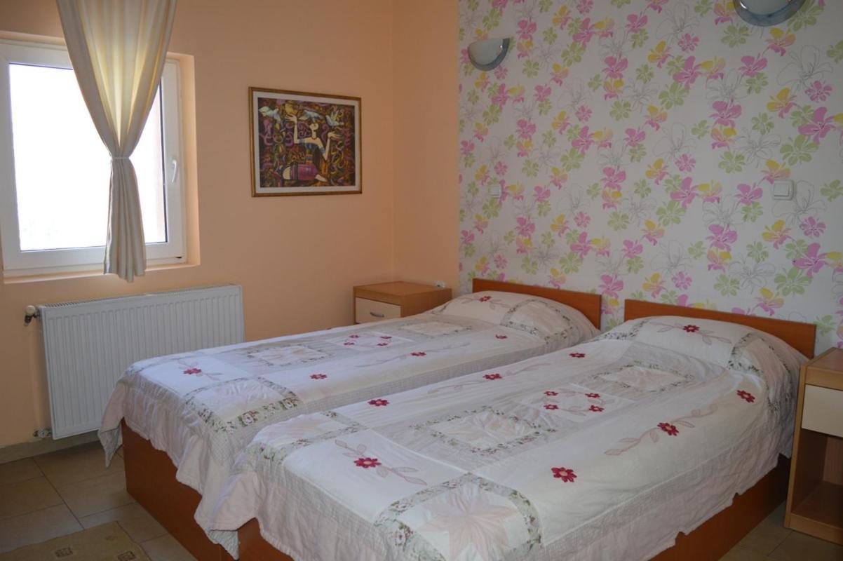 Vip Hotel Skopje - New Management Extérieur photo